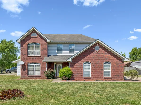 904 Lavergne Ln, La Vergne, TN 37086