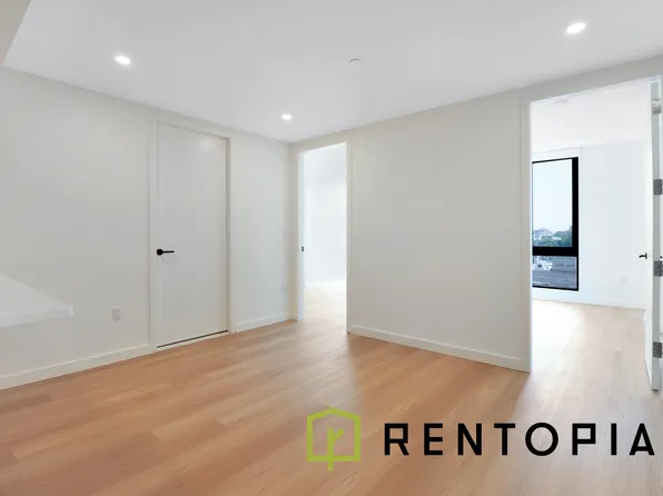 1010 Pacific Street image 5 of 15