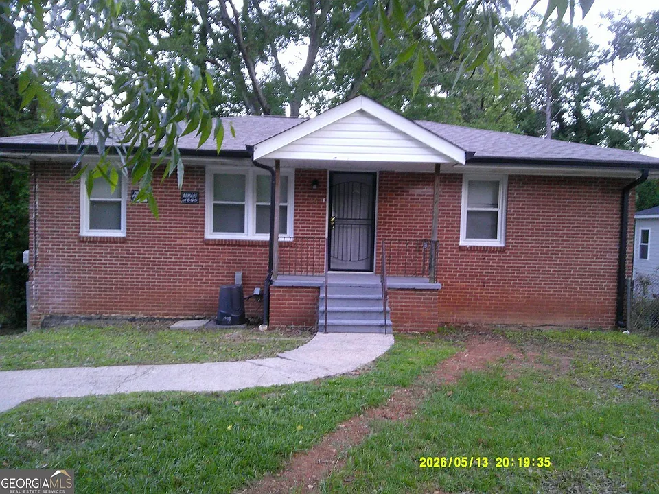 166 Polar Rock Rd SW