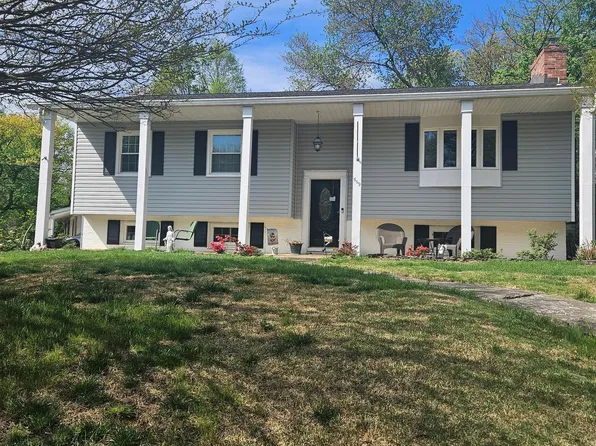 509 Gladhill Rd, Odenton, MD 21113