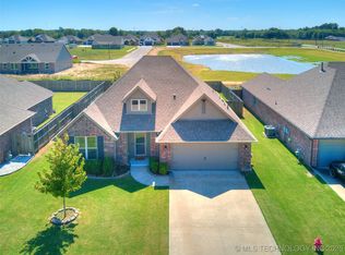 22606 E 105th St S, Broken Arrow, OK 74014
