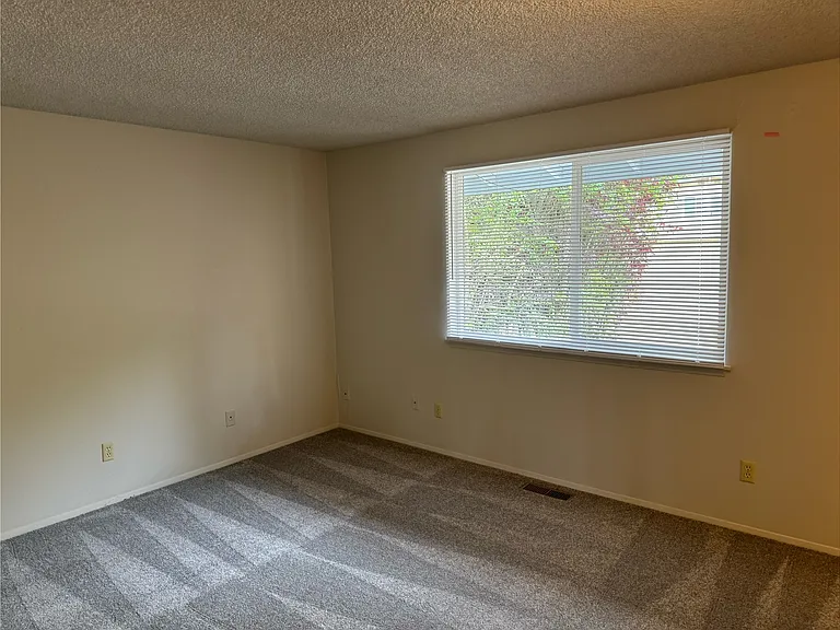 31504 36th Ave SW — Photo 13