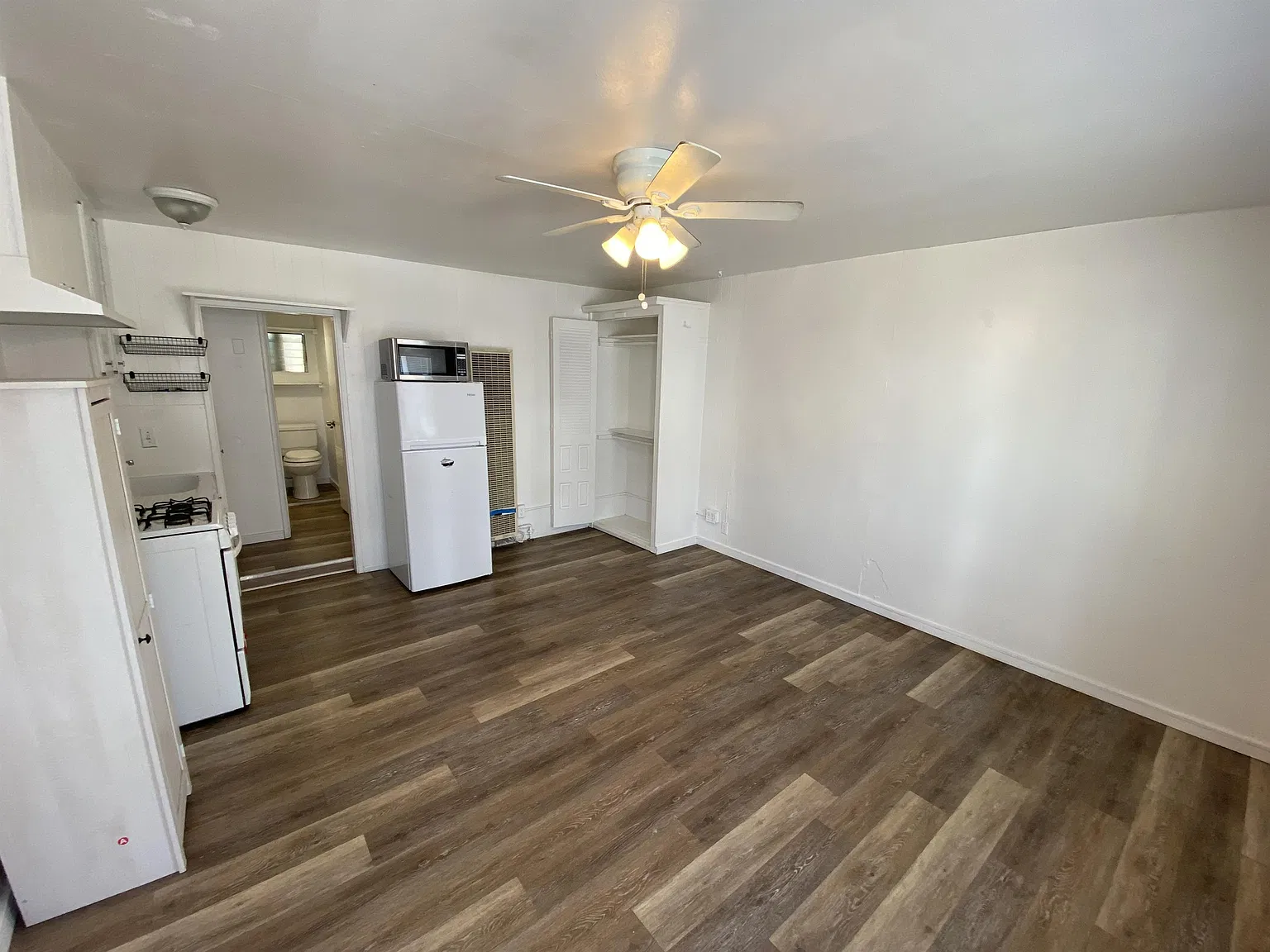 1000 East Oceanfront - 3 — Photo 1