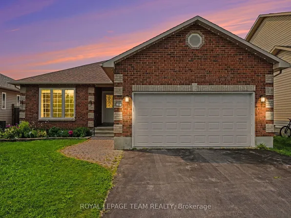 33 Prime Pl, Carleton Place, ON K7C 4V6