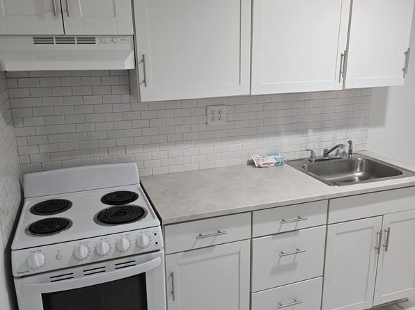 4946 Mulberry St Floor 1