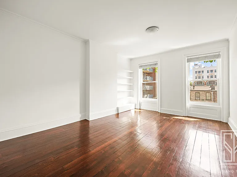 548 State St #PARLOR — Photo 23