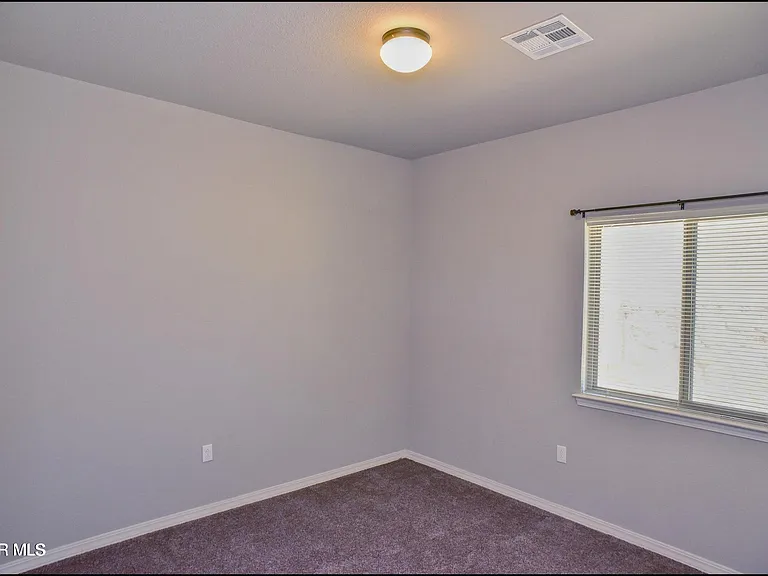 2120 Thomas Lackland St — Photo 21