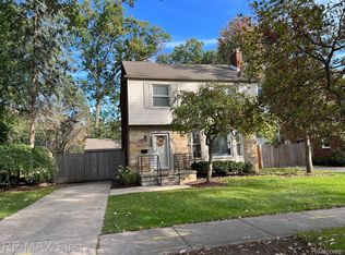 1992 Wiltshire Rd, Berkley, MI 48072