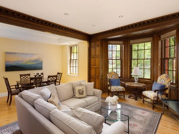249 Marlborough St APT 3, Boston, MA 02116