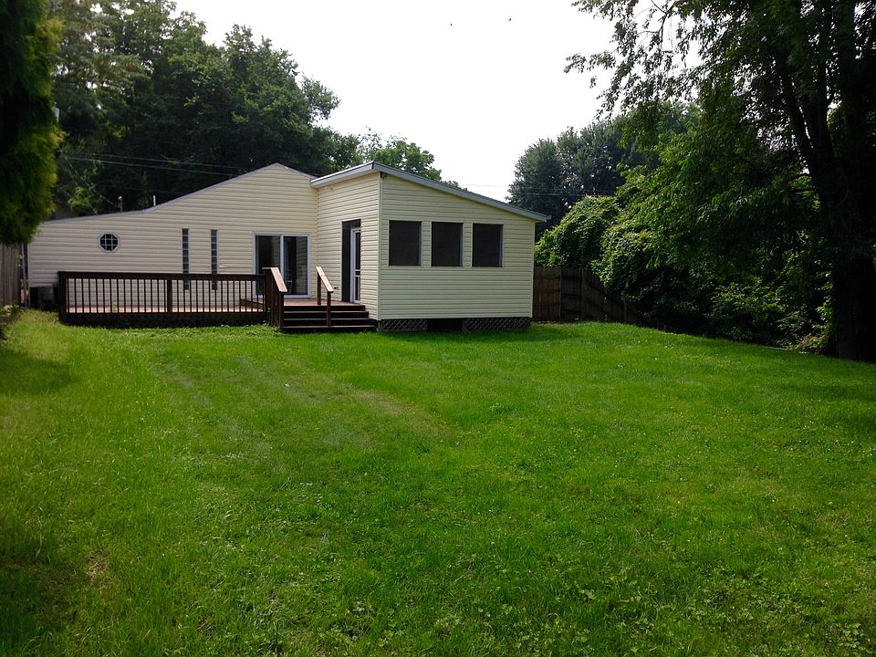 2nd image of 4809 7th Ave