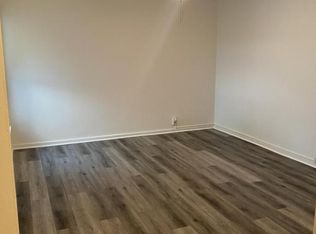 1617 Dewey St, Manitowoc, WI 54220