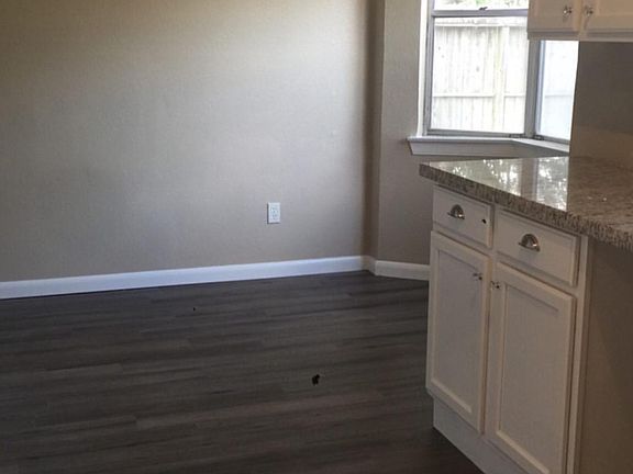 2nd image of 11667 Sagewind Dr