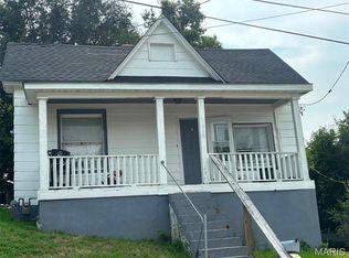 210 N Griffith St, Hannibal, MO 63401