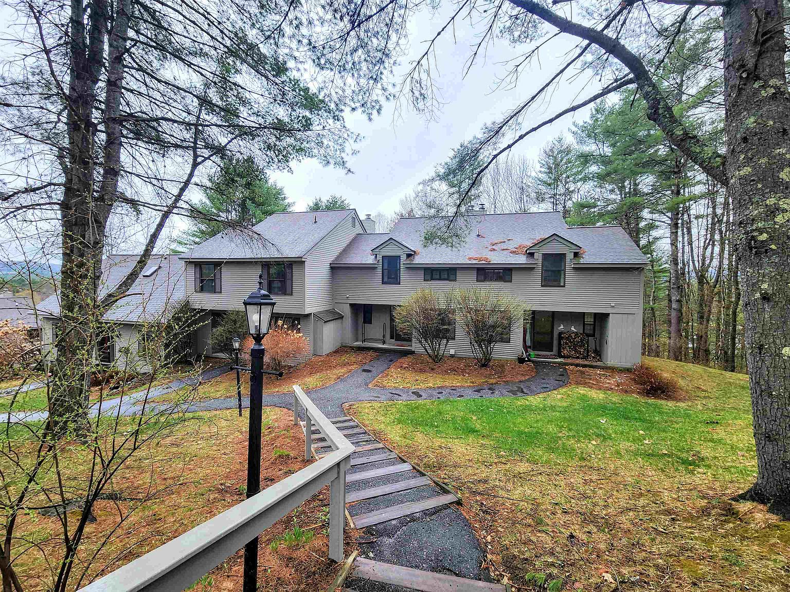 291 Sugar Hill Lane UNIT B, Quechee, VT 05059 Zillow