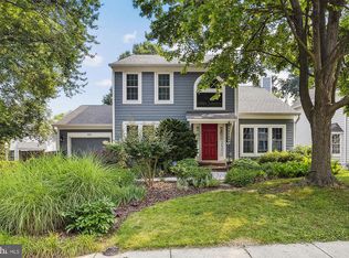 916 Langdon Ct, Annapolis, MD 21403