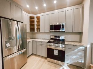 819 E 2nd St #2A, Boston, MA 02127
