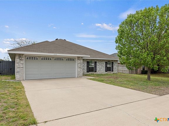 3rd image of 5304 Silverton Dr