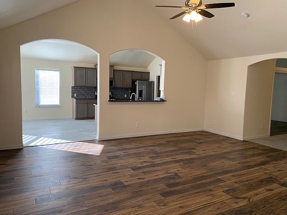 5th image of 2829 Rosewood Blvd