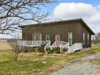 4596 Hazelwood Ave SW, Iowa City, IA, 52240