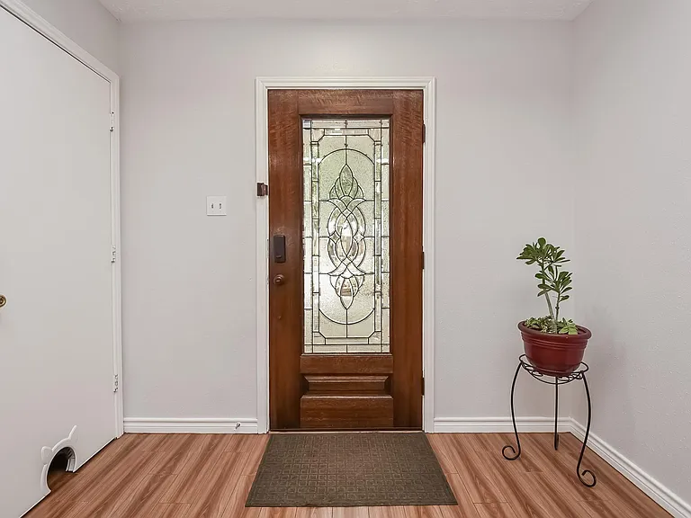 2722 Amaranth Dr — Photo 4