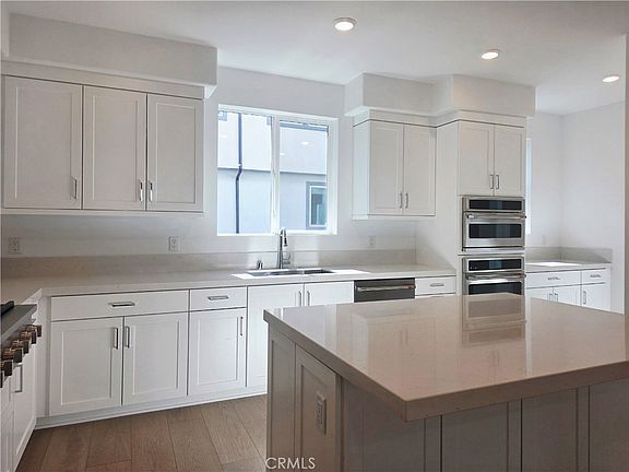 4th image of 1835 Lychee St