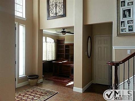 5th image of 1301 Rosebriar Ln