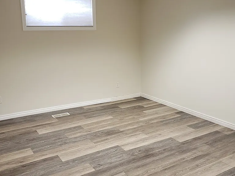 3585 S 1200 E #BASEMENT — Photo 5