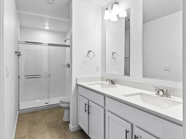 1508 Higgins Creek Dr — Photo 10