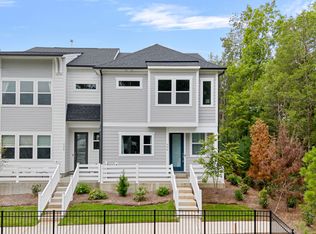 924 Kinsey Aly, Charlotte, NC 28217