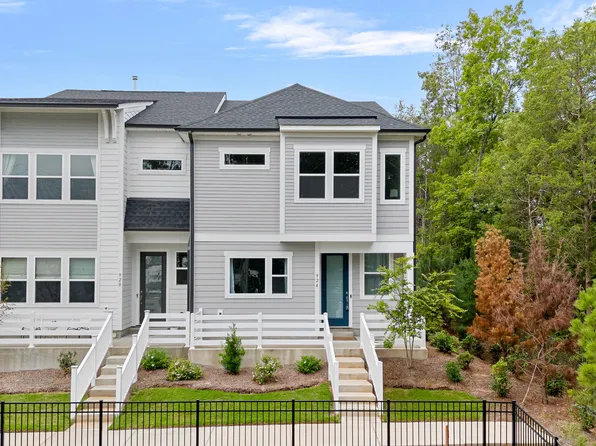 924 Kinsey Aly, Charlotte, NC 28217