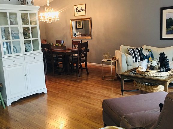 5th image of 3443 Sturbridge Ln