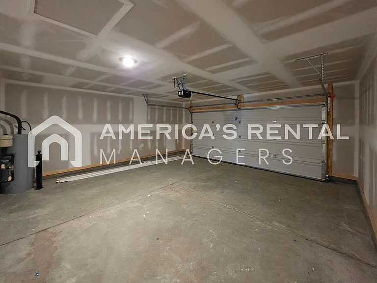 213 Koslin Loop — Photo 15