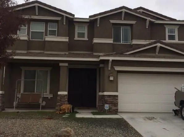 12367 Griffin Ln, Victorville, CA 92395