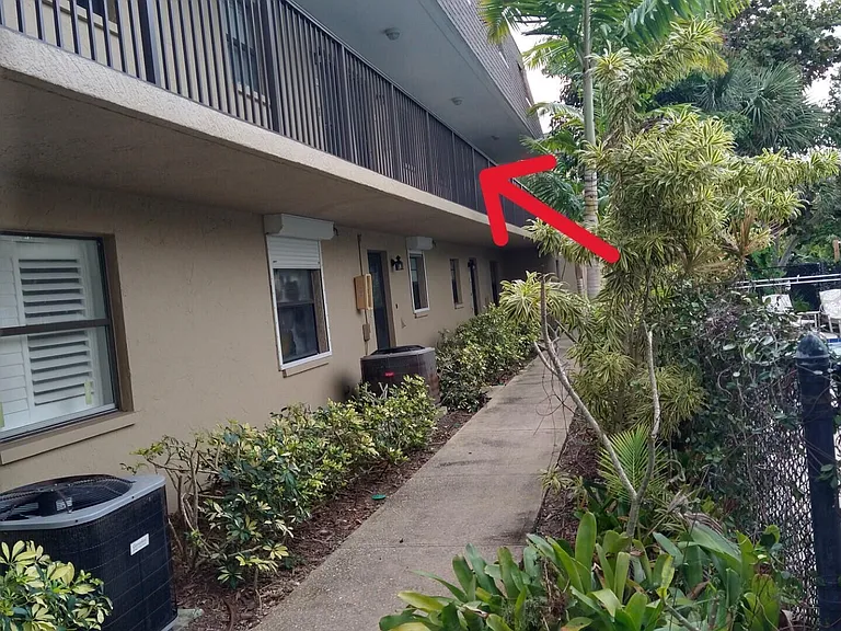 1020 Pinetree Dr #8 — Photo 31