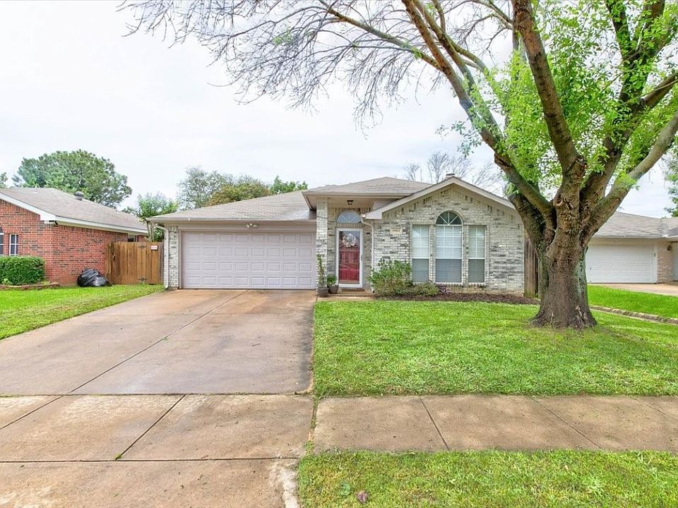 5903 Colebrook Ct, Arlington, TX 76017 | Zillow