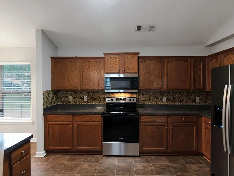 121 Breckenridge Point — Photo 7