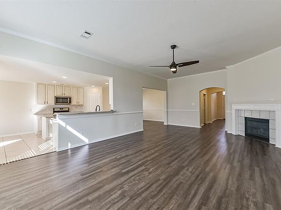 5th image of 5403 Penzance Ct