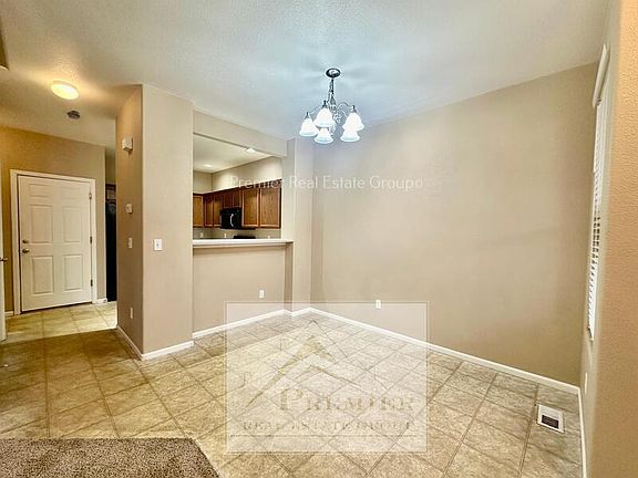 3rd image of 7825 Sandy Springs Point