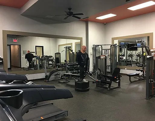 Rented by City Vista Inc | media 44