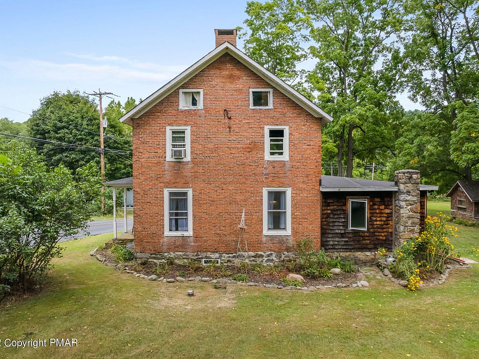 4009 Manor Dr, Stroudsburg, PA 18360 Zillow