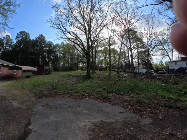 131 Old Pinson Rd, Jackson, TN 38301