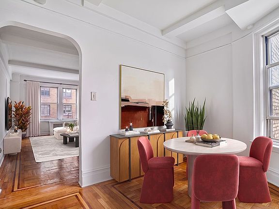 3rd image of 30 W 90th St APT 8A