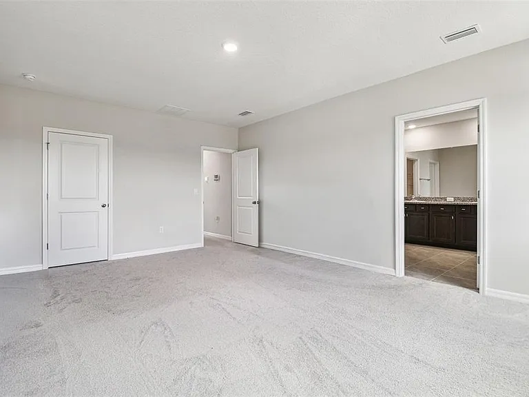 3827 Sunny Spring St — Photo 31
