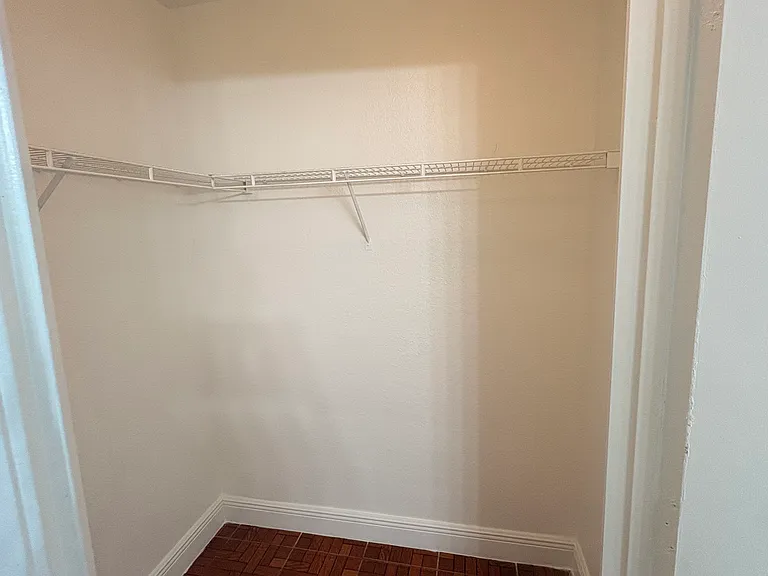 2202 Key West Ct #626 — Photo 9