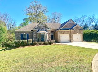 203 Gemstone Ct, Warner Robins, GA 31093
