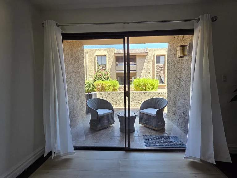 3825 E Camelback Rd #150 — Photo 4