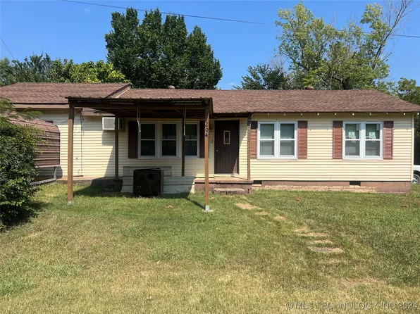 204 SE 1st St, Red Oak, OK 74563