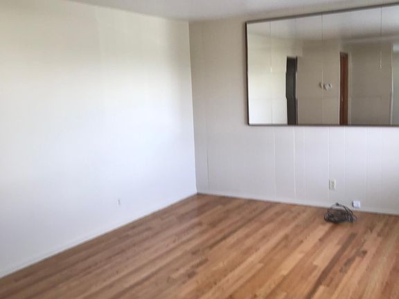 4th image of 126 W Northshore Dr