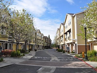1st image of 22861 Kingsford Way