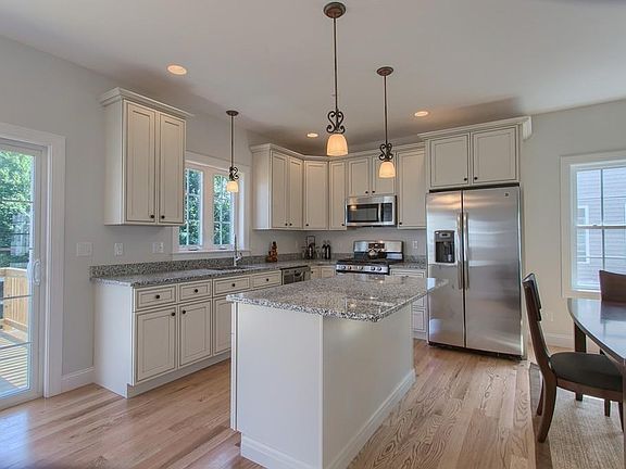 3rd image of 29 Denworth Bell Cir #29
